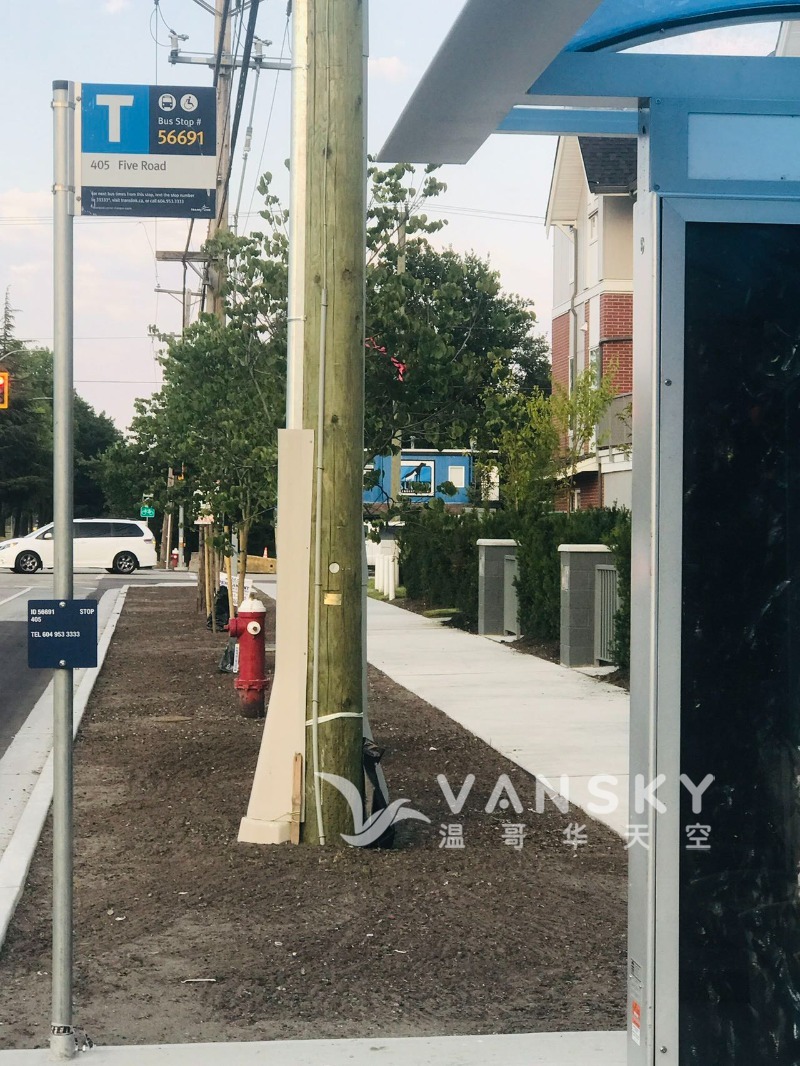 260121125731_405 公交车 2.jpg